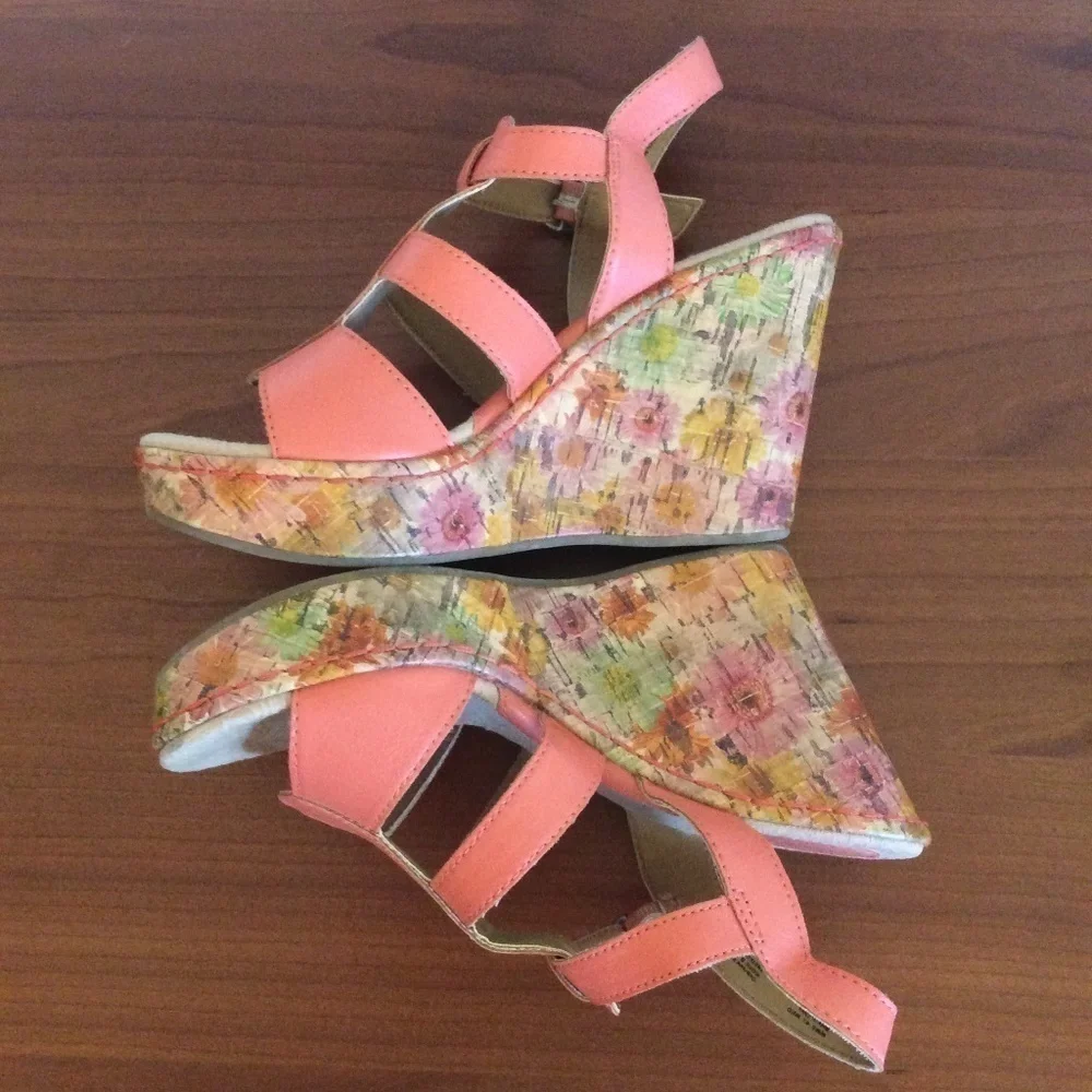 Sonoma Stacie Blossom Wedge Strappy Sandals Sz-6.5
